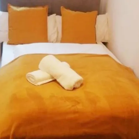 Gemuetliche In Zentrum Mit Terrasse *