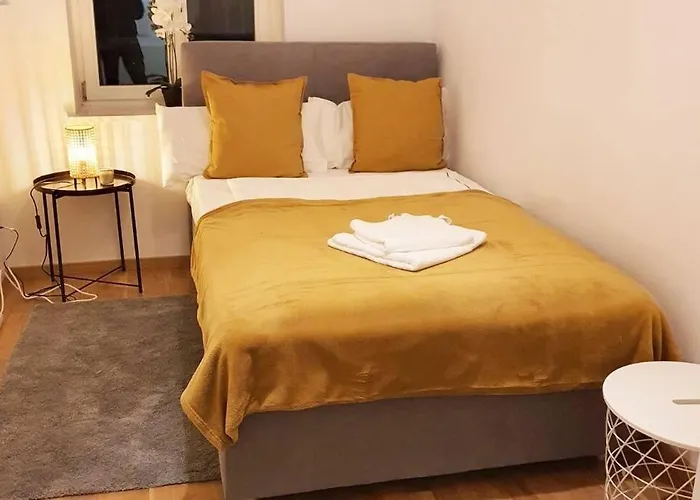 Gemuetliche In Zentrum Mit Terrasse *